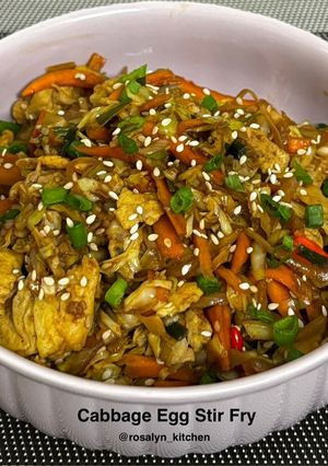 A picture of Cabbage Egg Stir Fry.