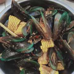 รูปของ Kerang ijo saos padang