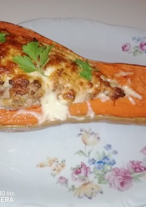 Sütőtök töltve recept fotója