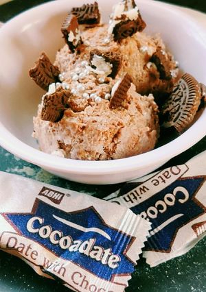 A picture of Cake icecream.