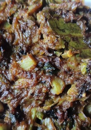 বাঁধাকপি ঘন্ট (bandhakopi ghonto recipe in Bengali) রেসিপির প্রধান ছবি
