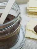 Crema de aguacate, chocolate y pera (sin gluten, sin leche y sin azúcar)