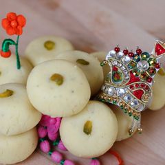A picture of Milk Powder Peda.
