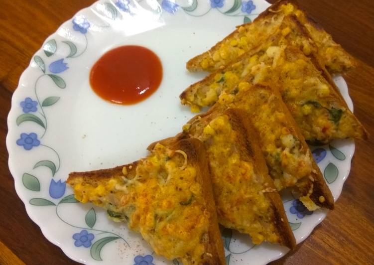 Cheese corn & capsicum toast