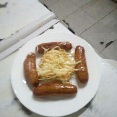 A picture of Fried sausages.