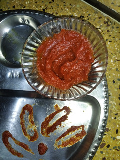 டொமேட்டோ சாஸ் (Tomato sauce recipe in tamil) செய்முறை முக்கிய புகைப்படம்