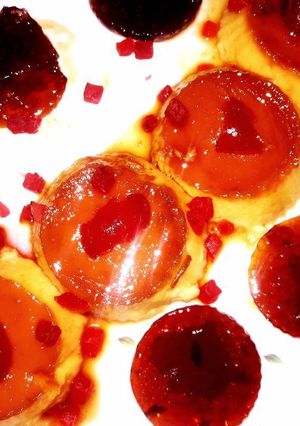 एग्ग्लेस कार्न्लिज़ कस्टर्ड पुडिंग (Eggless Carmlize Custard Pudding recipe in hindi) रेसिपी मुख्य फोटो