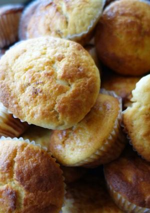 A picture of Yoghurt Muffins.