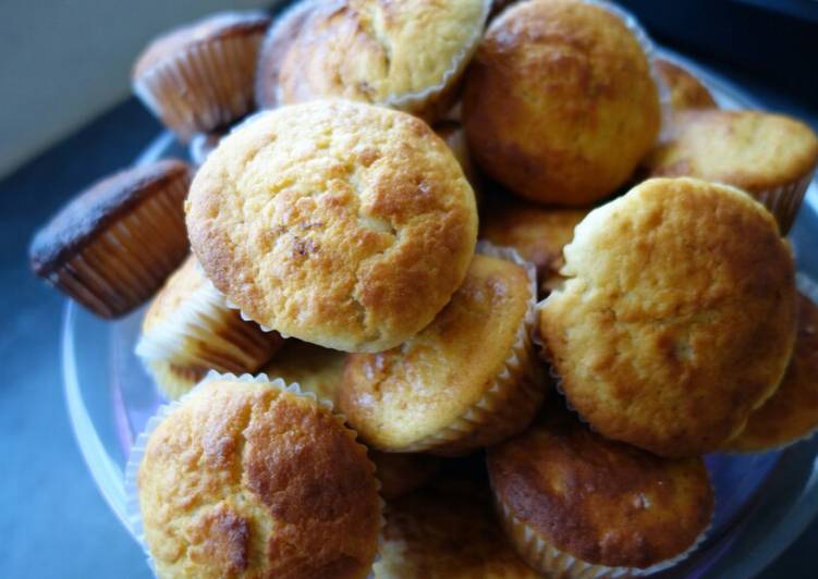 Yoghurt Muffins