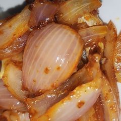 Simple onion fry with mutton masala powder A picture of Simple onion fry with mutton masala powder.