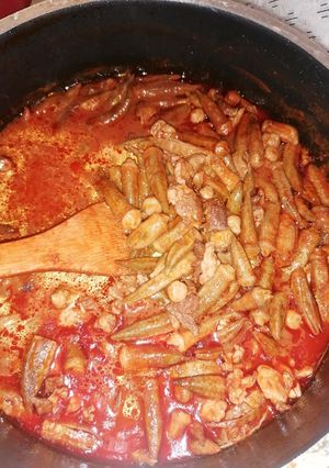 صورة لوصفة البامية وحدا رز 🍎🥄🥄🥄