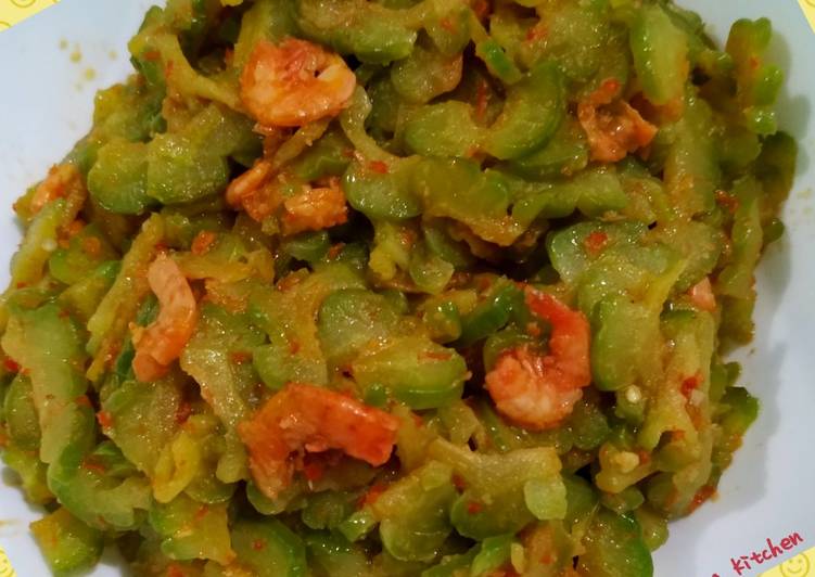 Resep Tumis Pare Pedas Cabe Setan &amp; Ebi Sedap Yummy dan Gak Pahit 👩‍ yang sempurna