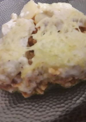 Una foto de Papas gratinadas con pollo con bbq