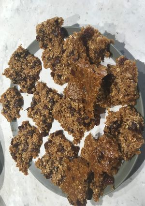 A picture of Ginger and Sultana Flapjacks.