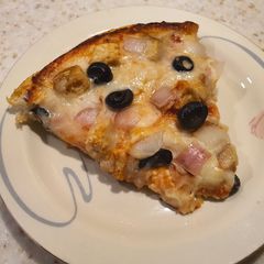 A picture of Pizza.