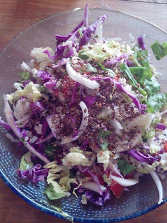 Una foto de Ensalada rica en fibra