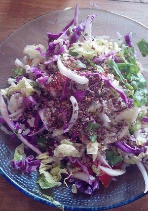Una foto de Ensalada rica en fibra