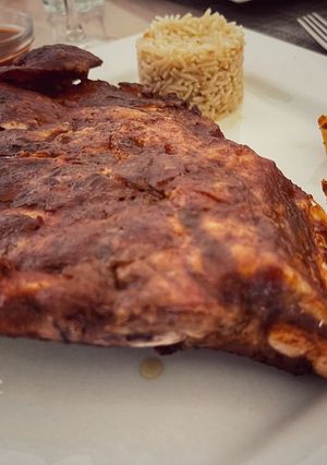 Una foto de Costillas BBQ a la baja temperatura