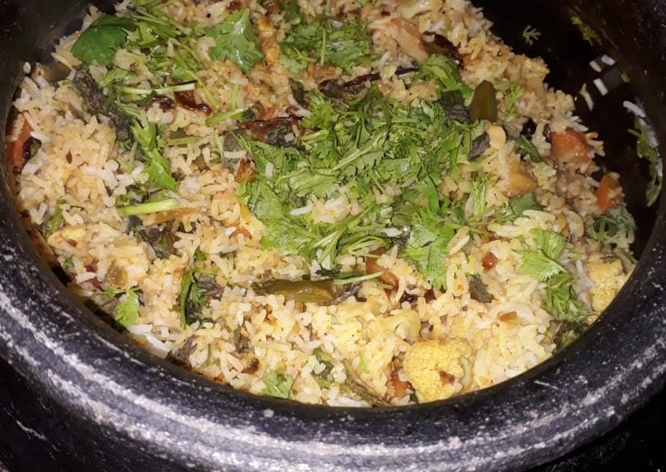 Veg handi biryani