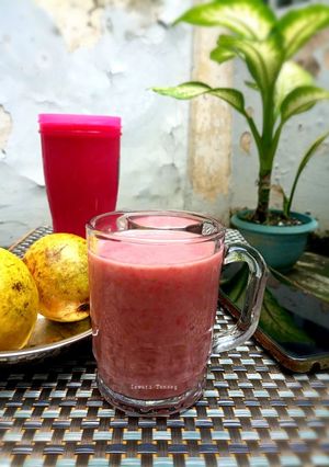 Foto resep Smoothies Jambu Biji Yakult