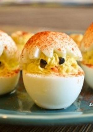 A picture of Chick Deviled Eggs for Easter!.