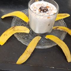 Banana almond chocolate smoothie A picture of Banana almond chocolate smoothie.