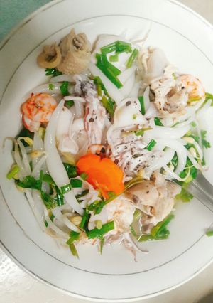 Hình của món Bánh lọt mặn se tay.