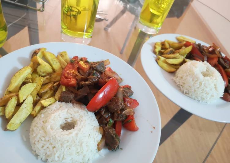 Lomo saltado🥩🍟🍽️