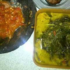 Gulai daun singkong রেসিপির প্রধান ছবি