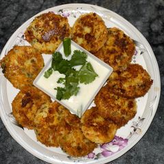 A picture of Potato cutles.