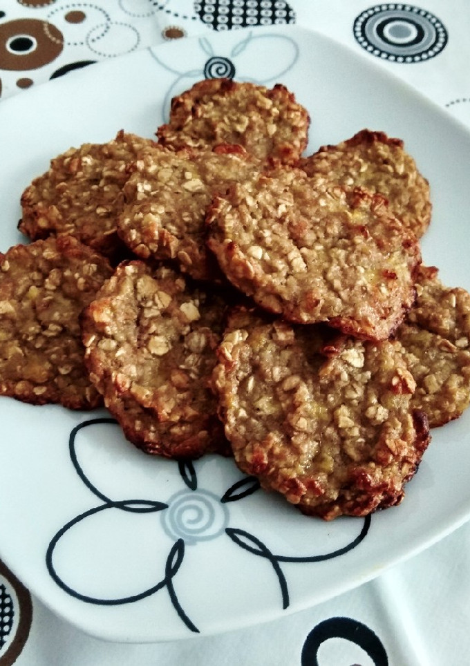Una foto de Galletas plátano y avena (sin azúcar y veganas)