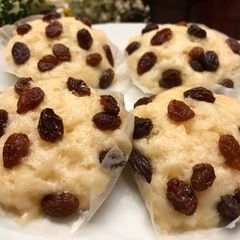 A picture of Raisin yogurt steamed cake - kids will love it!.