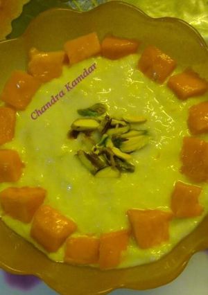 आम रबड़ी(aam rabdi recipe in hindi) रेसिपी मुख्य फोटो