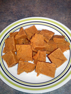 A picture of Old Fashioned Peanut Butter Candy.