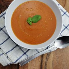 A picture of Smoked tomato and basil soup.