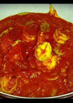 A picture of spicy prawns with petai.