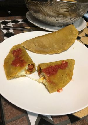 Una foto de Quesadillas “Thalía” de papa y chistorra