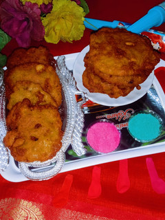 पुआ (Pua recipe in Hindi) रेसिपी मुख्य फोटो