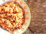 Una foto de arroz con tuco