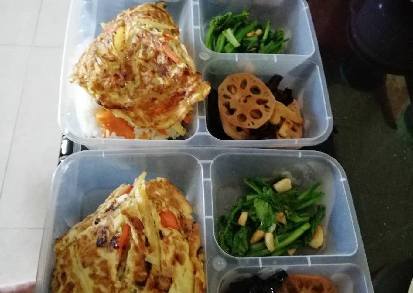 Pumpkin Rice with omelet, mix vegetables