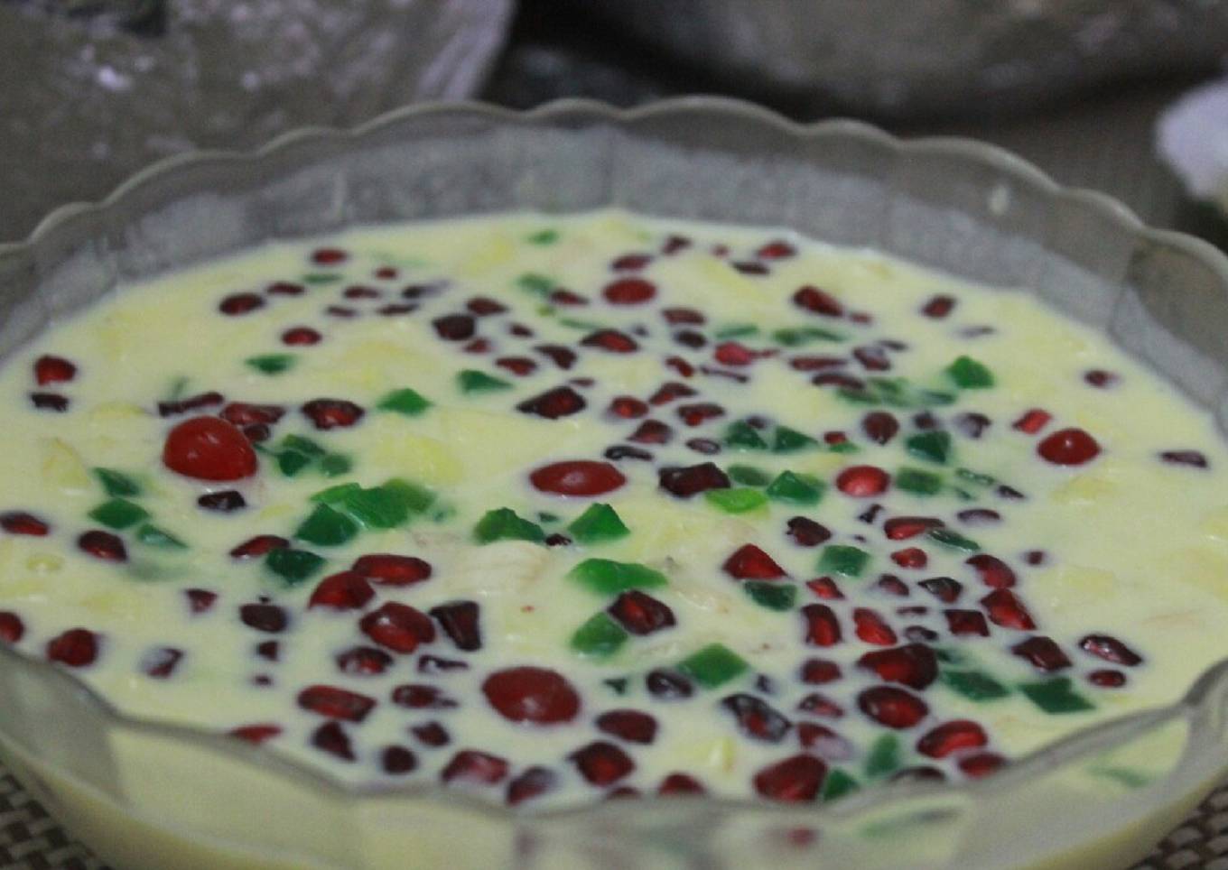Fruit custard