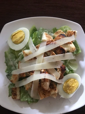 Cara Mudah Membikin Resep Caesar Salad yang Sempurna Anti Ribet, Menggugah Selera