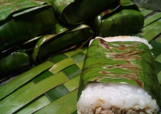 Lemper bakar isi ayam