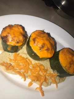 Una foto de Zuquini relleno