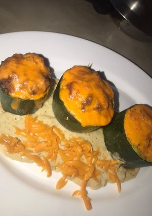 Una foto de Zuquini relleno