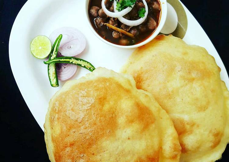 Recipe of Any-night-of-the-week Chole bhature