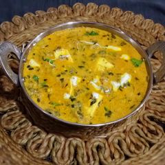 A picture of Methi malai paneer.