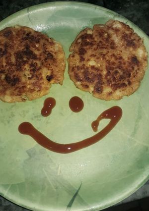 A picture of Aloo tikki.