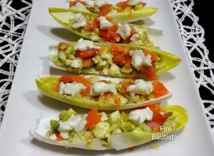 Foto principal de Endivia rellena de salmón y queso de rulo