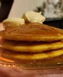 Pancakes de naranja🍊 y miel 🍯 esponjosísimos con syrup de caramelo miel y cogñac 🍾